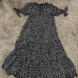 Madewell Black and White Midi Dress